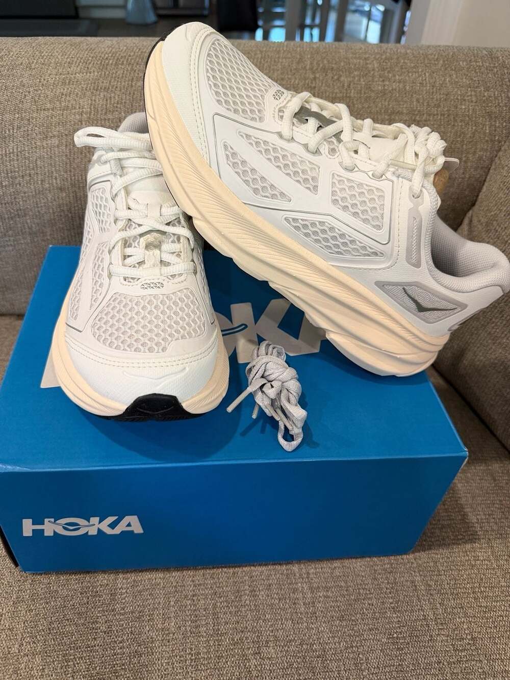 Hoka One One Clifton One9 Sneakers in Frost / Cosmic Grey 6.5m